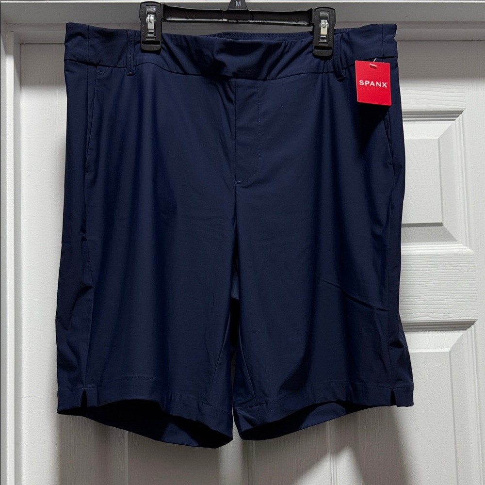 SPANX Navy Pull-On Performance Bermuda Shorts